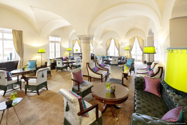 Falkensteiner Schlosshotel Velden (Velden am Wörthersee)